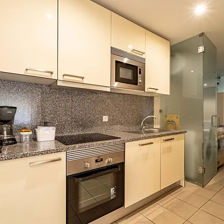 O'porto Main Street St Catarina 1 * Oporto